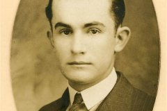 Dwight Ridnouer