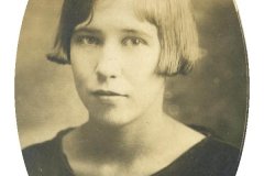 Bessie Barr