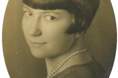 Helen  Ward