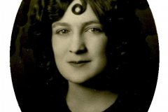 Doris Knowles