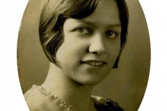 Ruth Moore