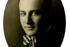 Merlin Robinson