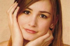 Carolyn Adrian